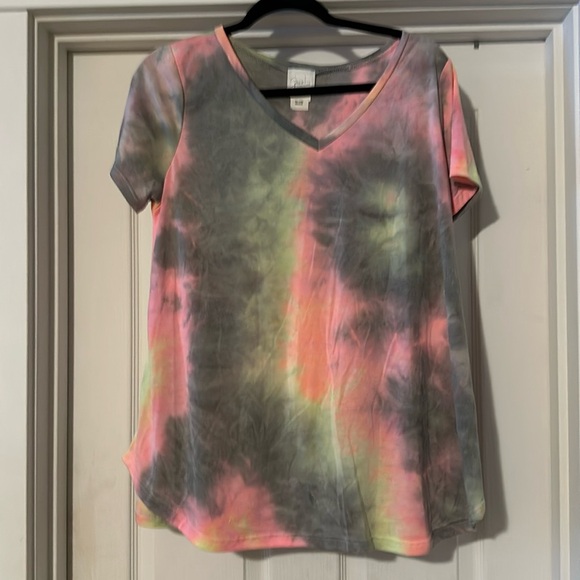 Sew In Love Tops - NWOT SEW IN LOVE MED SHORT SLEVE TYE DYE TEE@c